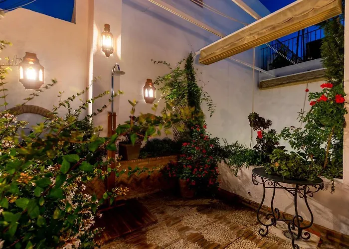 Atico Con Encanto En Sierpes