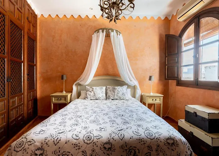 Atico Con Encanto En Sierpes * Siviglia