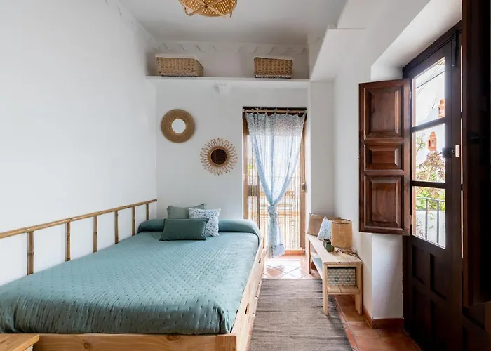 Atico Con Encanto En Sierpes Appartamento Siviglia