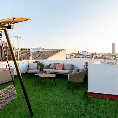 Atico Con Encanto En Sierpes Appartement Séville
